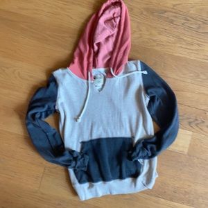 Billabong girls sweatshirt